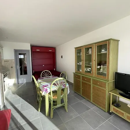 6 Personnes Heliopolis - K 204 *